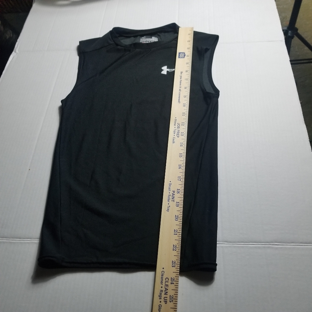 UNDER ARMOUR MEN'S BLACK WITH WHITE COMPRESSION HEATGEAR TANK SIZE SMALL - Picture 4 of 9